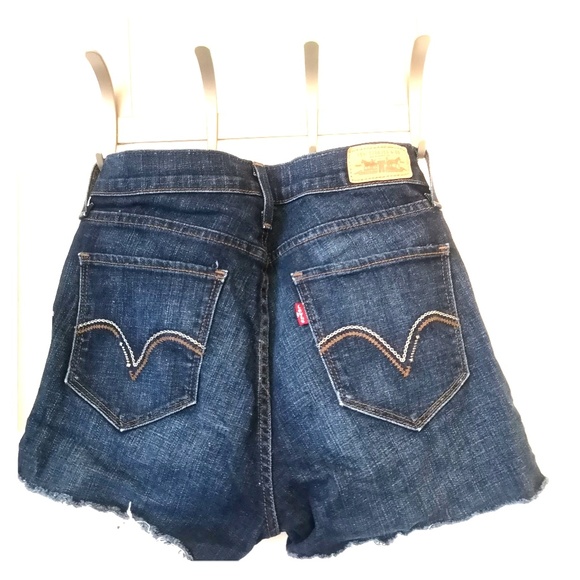 Cut off Levi's jeans shorts - Picture 1 of 4